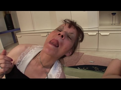 ❤️ Twa beppes en ien pake hawwe in trijetal ☑ Seksfideo op fy.xxxpornolive.ru ❌❤